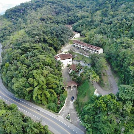 Ubatuba's Surf Colônia de Férias Exterior foto
